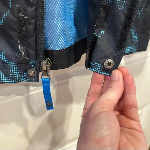 The North Face Dry Vent Boys Windbreaker Blue Lightning Hooded Raincoat S 7/8 - Picture 9 of 16